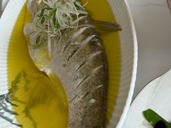 -七的湖·晚芳亭·阳澄湖农家菜·大闸蟹(莲花岛店)