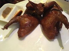 招牌红烧乳鸽-太平馆西餐厅(北京路店)