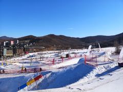 -中旅松花湖滑雪场