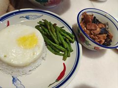 客家炸肉饭-品泉茶室