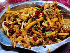 干锅牛蛙-馋嘴蛙火锅