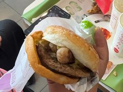 -麦当劳(健德桥得来速店)