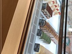 -Dough&Joe团憩(瑞虹天地月亮湾店)