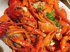 -琥珀老六龙虾(四里河店)