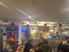 -毛辣果·贵州红酸汤牛肉火锅(西单店)