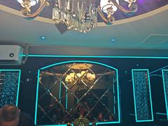 -路边边.炒菜烧烤.音乐餐厅(良乡长虹店)