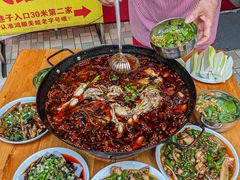 -鸿顺老铁锅美蛙鱼府(解放碑店)