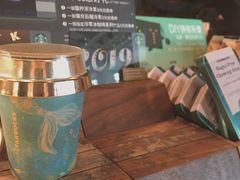 -星巴克(广州南站A18检票口楼上)