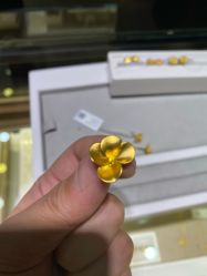 -潮宏基(大商新玛特店)