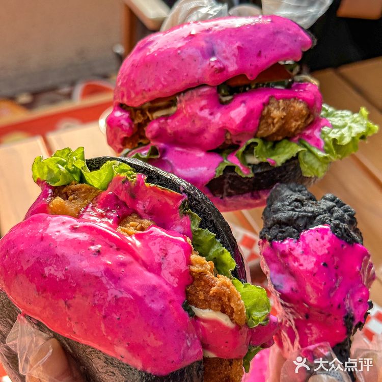 BLACKPINK汉堡🖤💗唐山这家古着店有点东西