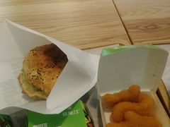 -塔斯汀中国汉堡(江大南路店)
