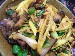 -苗湘食府(十年店)