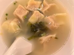 虾肉小馄饨-王家沙点心店(南京西路总店)