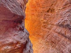 -天山神秘大峡谷