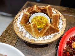 庆龄白凤糕-杨记隆府重庆江湖菜(龙湖滨江天街店)