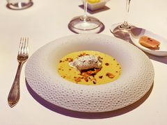 洋姜浓汤配黑松露奶油及猪油面包-AZUR聚(香格里拉饭店)
