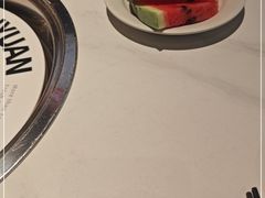 -左庭右院鲜牛肉火锅(金山万达店)