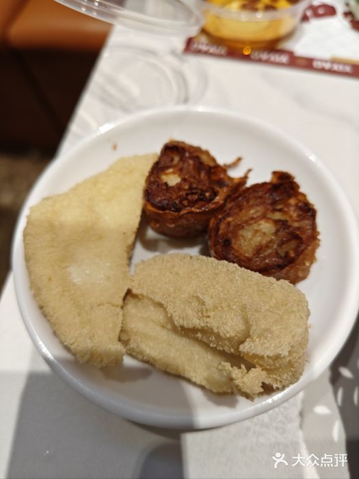 一肴·牛肉粿条(罗湖万象店)手工炸粿肉图片