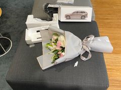 -杭州中沃沃尔沃4S店(滨江区店)