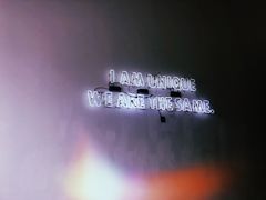 -UNI UNI(环亚凯瑟琳店)