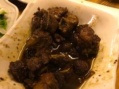 -小锅巴纳西餐厅