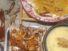 -破瓦寒窑·地摊烤羊排