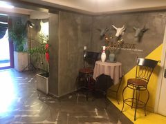 -HIGH FIVE哈福手工汉堡(桂林路店)