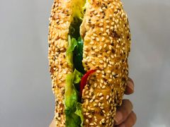 -星巴克臻选(莘庄仲盛店)