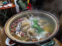 -威邵鸡煲(西华路总店)