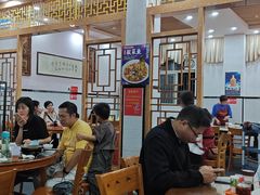 -煲煲掂风味煲仔饭餐厅(西区店)