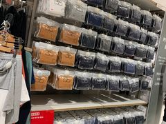 -优衣库(石家庄裕华万达广场店)