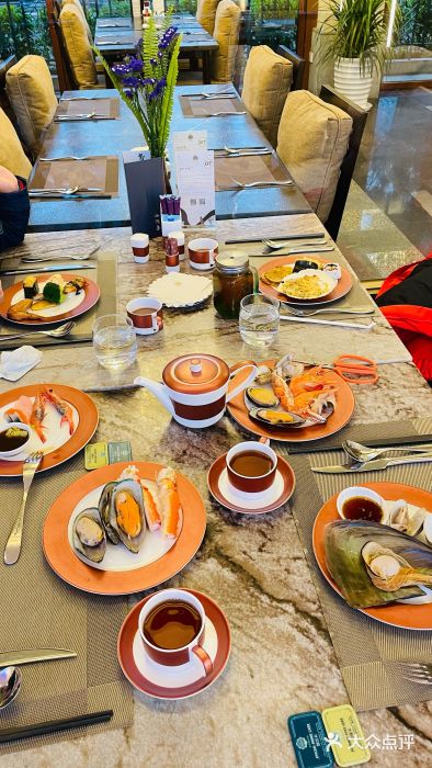 东莞旗峰山酒店及行政公寓·莱斯西餐厅图片