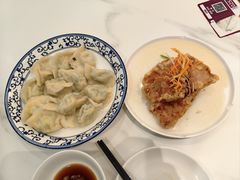 西葫芦鸡蛋-东方饺子王(新奥购物中心店)