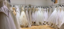点击看大图 -觅白婚纱礼服馆