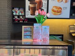 -星巴克(昆明美辰百货店)