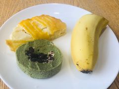 -西安大雁塔科技大学地铁站亚朵酒店