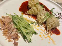鸡丝拌面-桂满陇天书(南京德基旗舰店)