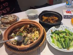 -围龙屋客家食府(福田店)