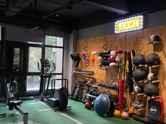 -蜗牛健身·私教馆(海珀香庭店)