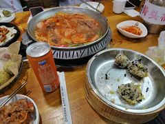 -喇喇排骨火锅·传统韩式脊骨汤(望京西园总店)