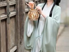 -汉仪华裳汉服旗袍·摄影写真馆(乌镇西栅店)