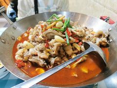 -昱龙大盆牛蛙馆(三兴街总店)