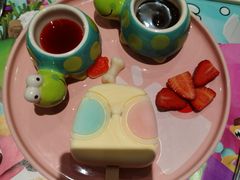 -水桶王国主题餐厅·聚会·生日派对·亲子活动·家庭套餐(亚龙湾希尔顿店)