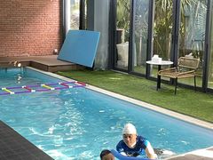 -IBOBI亲子游泳俱乐部(华侨城中心)