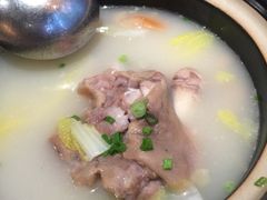 老妈蹄花汤-一个叫川的地方(麒麟新天地店)