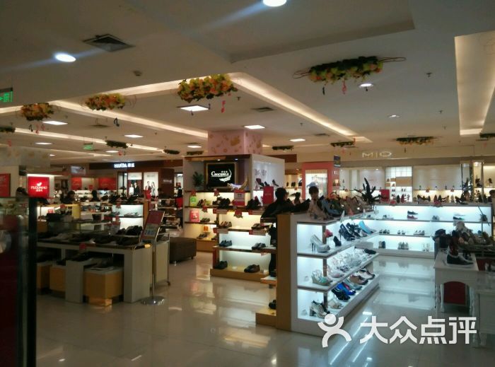 银泰百货(钟楼店)-图片-西安购物-大众点评网