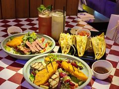 -鲨鱼美式餐厅酒吧Sharky