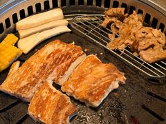-韩香福烤肉庄园(文化西路店)