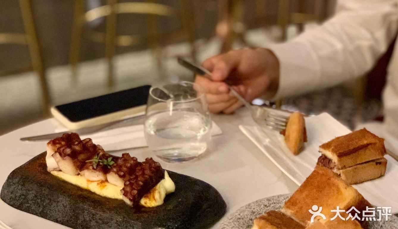 澳门美食打卡｜官也街的西班牙特色餐厅🍴