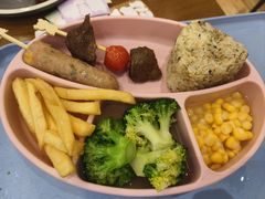 -西语炭烧牛排·西厨(石龙店)
